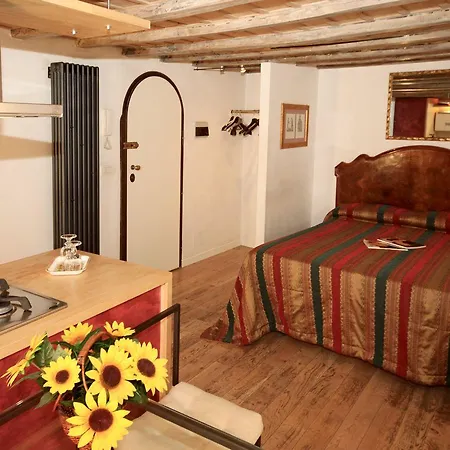 Boutique Campo De' Fiori Szálloda 3*