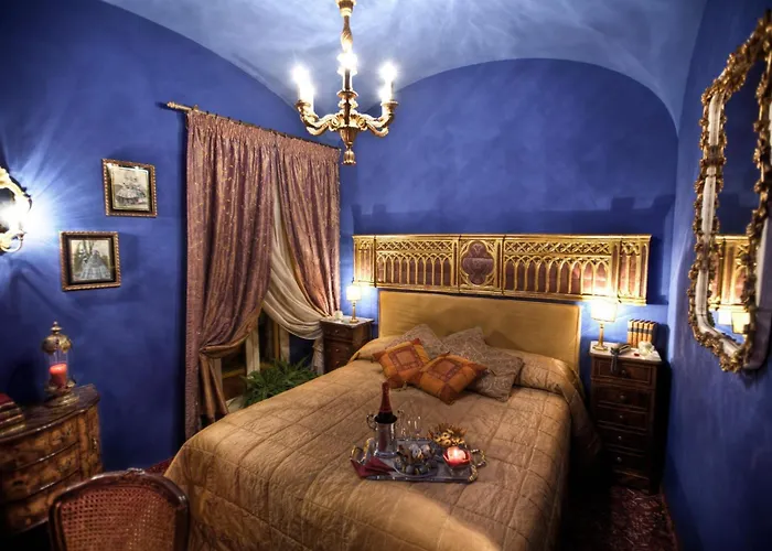 鲜花广场精品酒店 3*