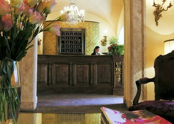 鲜花广场精品酒店 罗马