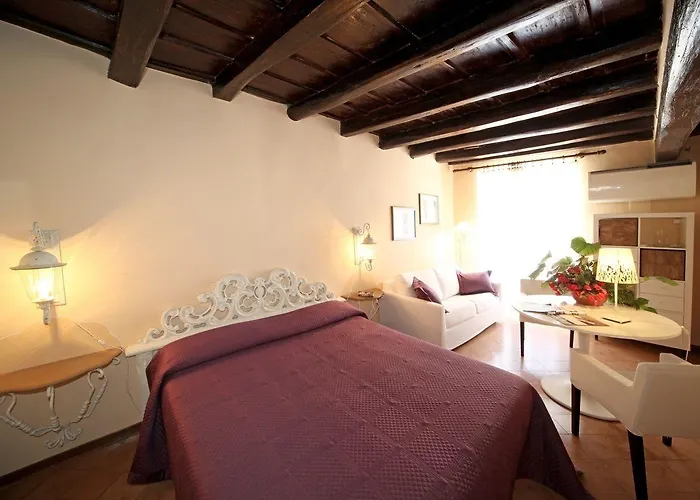 酒店 鲜花广场精品酒店