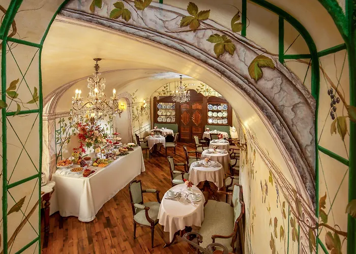 鲜花广场精品酒店 罗马