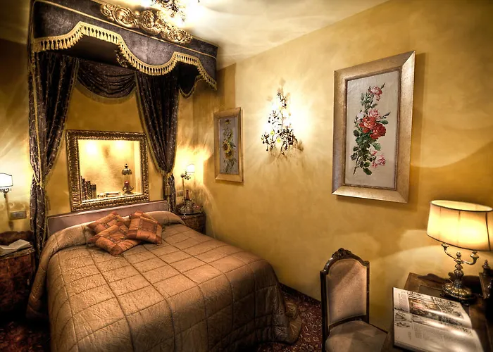 鲜花广场精品酒店